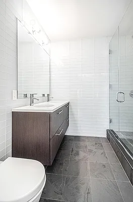 Rented by Greystar | media 6