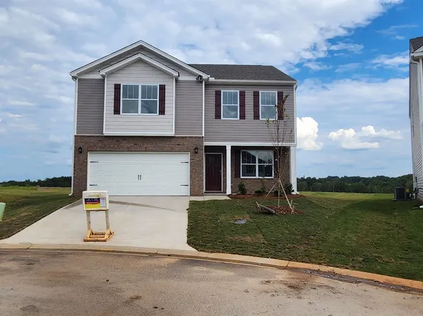 1920 Hunters Run, Woodruff, SC 29301