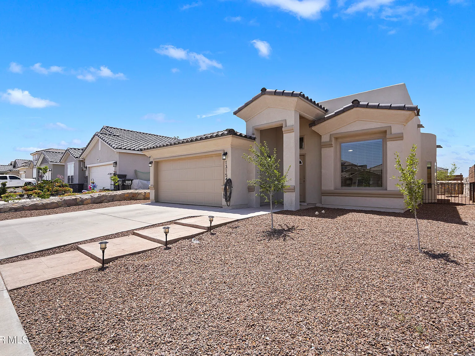 4 bed, 2.0 bath, 1681 sqft, $1,850 — Photo 3