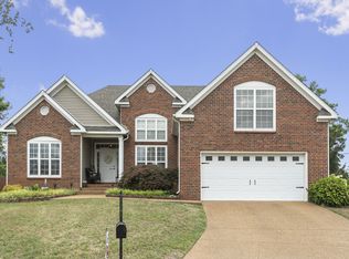 1024 Persimmon Dr, Spring Hill, TN 37174