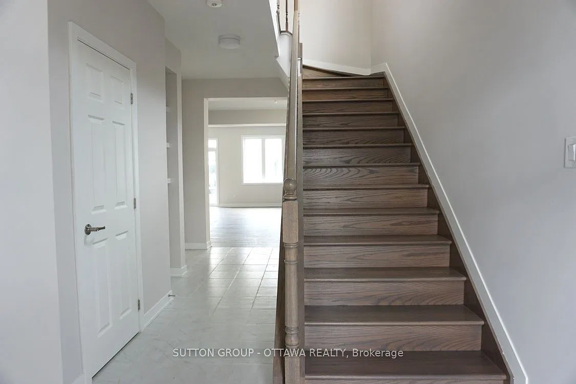 3 bed, $2,600 — Photo 3