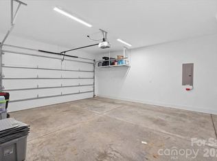 120 Mattoon St, Charlotte, NC 28216