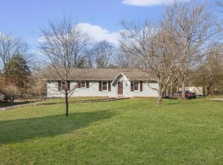 405 Brierwood Dr, Columbia, TN 38401