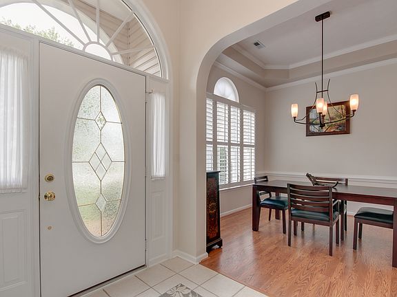 3rd image of 3193 Barbour Dr
