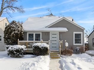 26364 Hampden St, Madison Heights, MI 48071