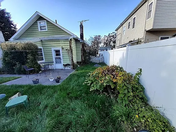 125 Berwood Ave — Photo 16