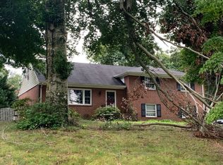 909 Wilaka Ln, Richmond, VA 23227