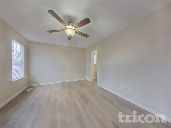 5th image of 118 Saddlemount Ln