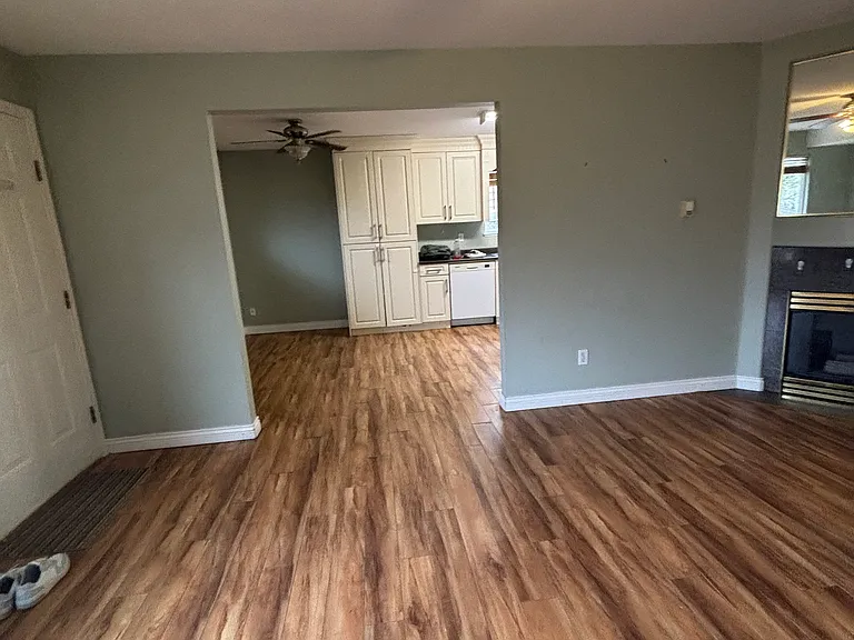 2827 Blackham Dr — Photo 9