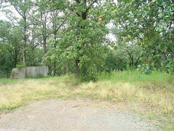 4th image of 2305 Vollman Ln