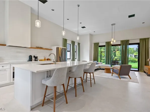 10186 Carolina St, Bonita Springs, FL 34135