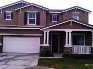 915 Towhee Ln, Perris, CA 92571