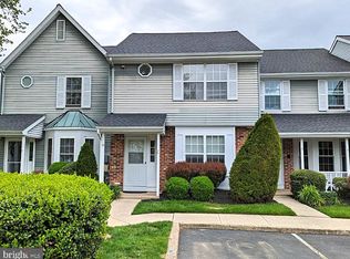 12 Ardsley Ct, Newtown, PA 18940