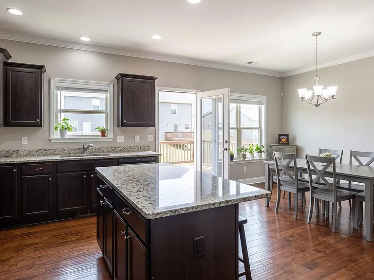 12116 Grey Squirrel St — Photo 3