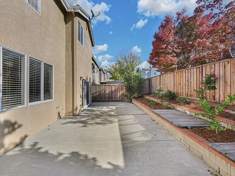 9 Kevin Ln — Photo 37