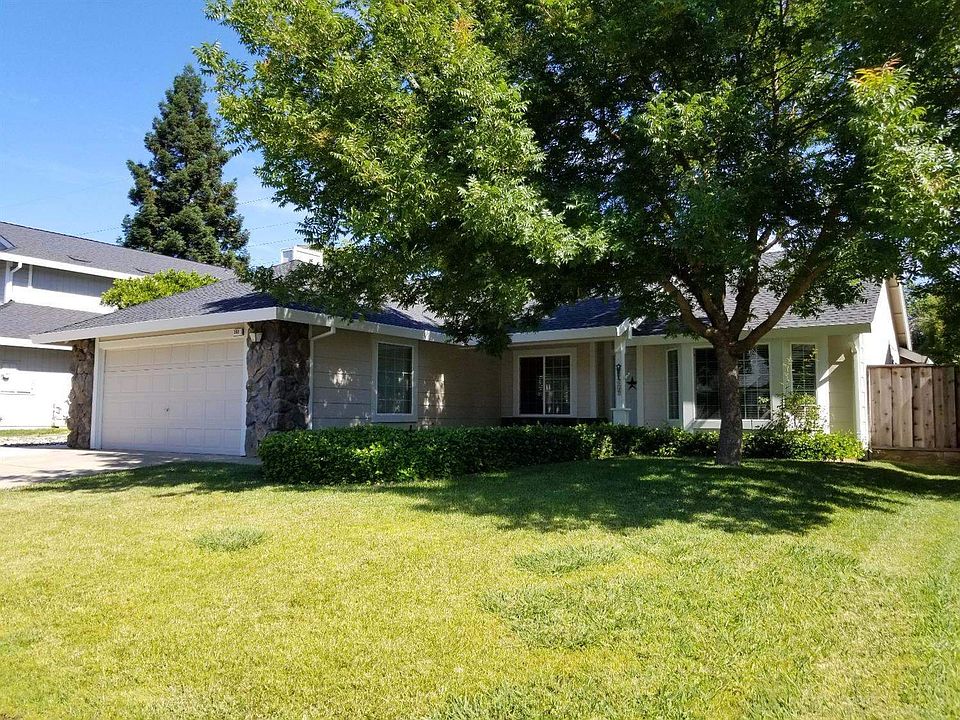 1st image of 202 Bittercreek Dr