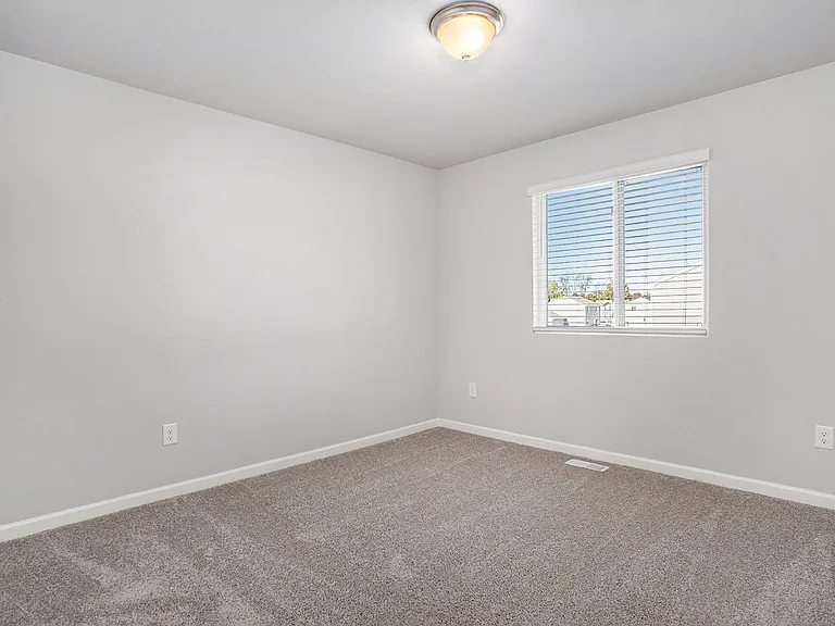 8222 Crestbrook Ct — Photo 11
