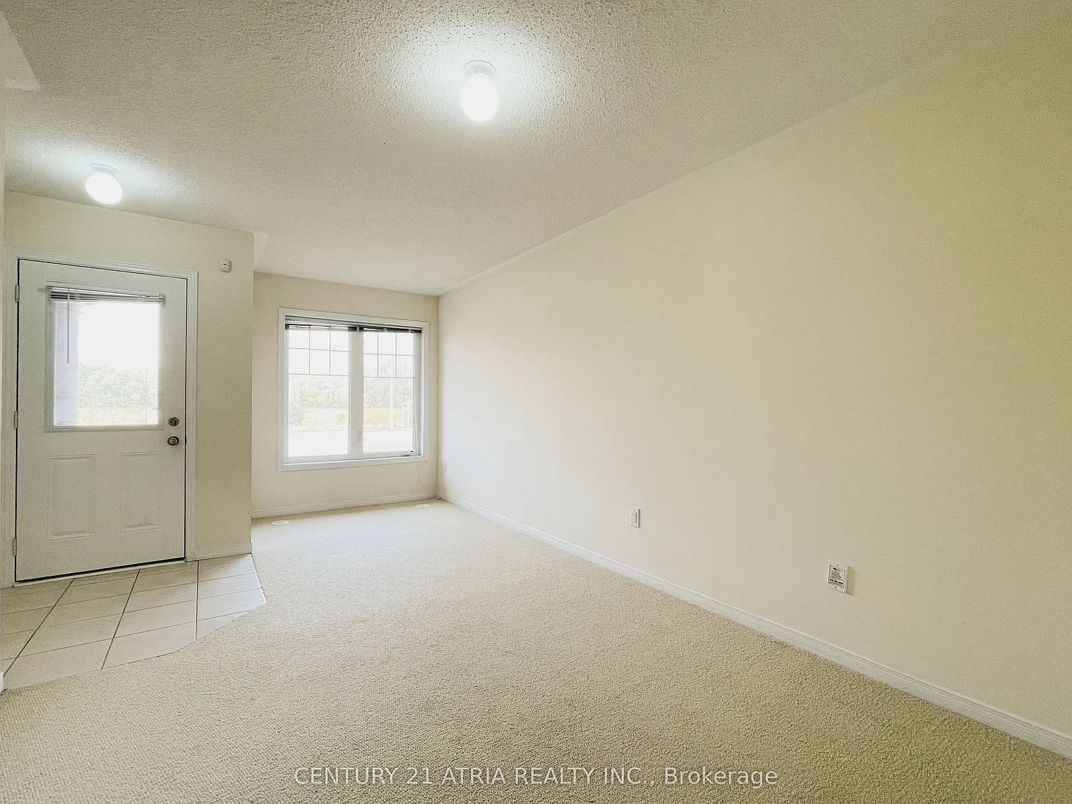 3 bed, $2,900 — Photo 2