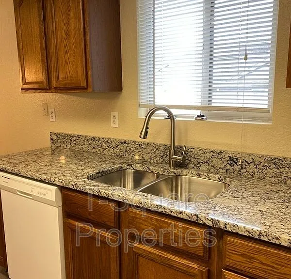 7125 Rainier Dr #9 — Photo 7
