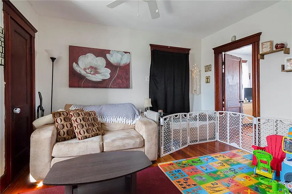 2 bed, $1,650 — Photo 4