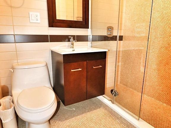 5th image of 251 W 73rd St #1