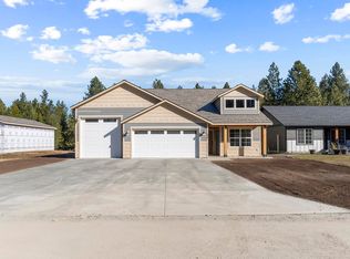 898 E Valley St S, Oldtown, ID 83822