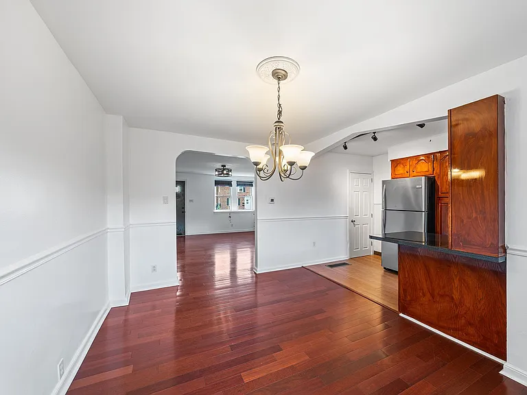 3858 Berkley Ave — Photo 7