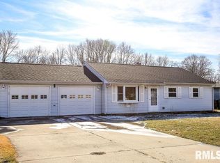 206 Quail Trl, Washington, IL 61571