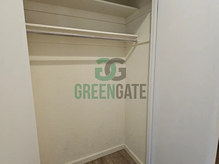 1108 Cedar Creek Dr #1 — Photo 33