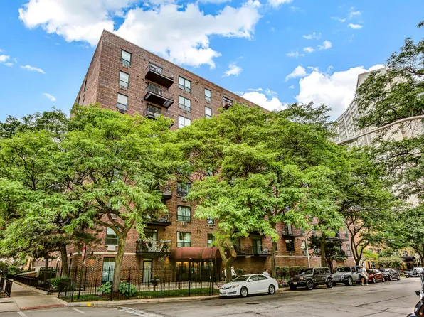 3900 N Pine Grove Ave APT 604, Chicago, IL 60613
