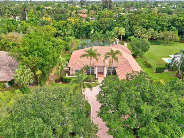 11773 NW 5th St, Plantation, FL 33325
