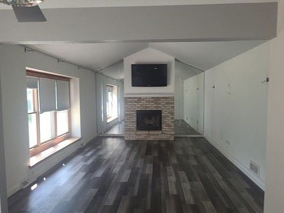 5th image of 7715 W Briarwood Dr