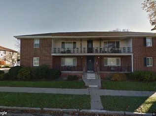 4408 N 92nd St #7, Milwaukee, WI 53225