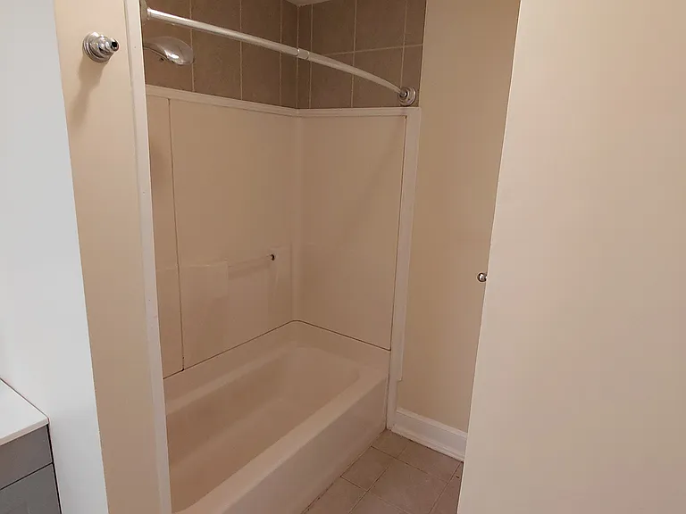 16 N Main St #16 — Photo 5