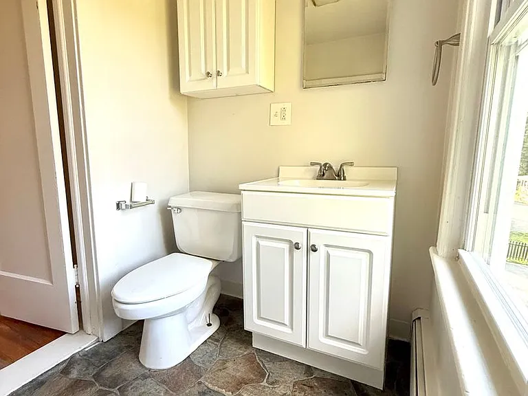 10 Conway Pl — Photo 9