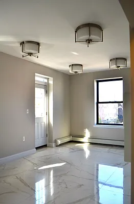 Rented by R New York | media 10