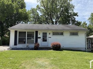 7810 Blandford Dr, Saint Louis, MO 63121