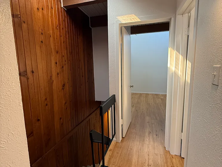 1900 Canyon Blvd #205 — Photo 9