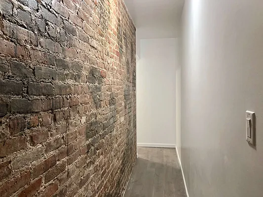 Rented by Matthew Gros-Werter, LREB  | media 19