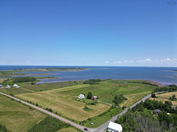 3rd image of Highway 6 Acres #46