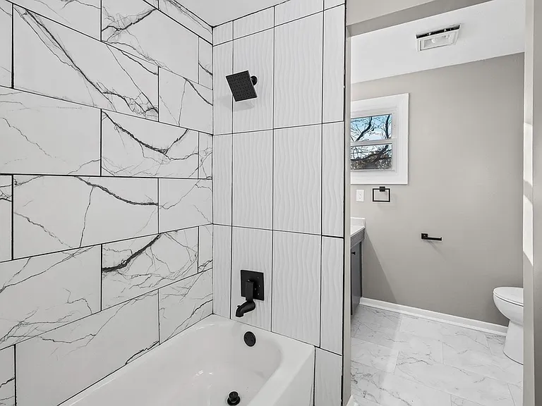 1406 Meadowbrook Ct — Photo 14