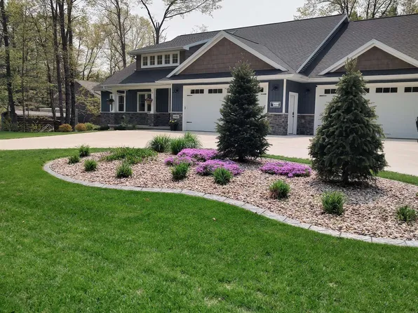 N1416 Spirit Ridge Rd, Keshena, WI 54135