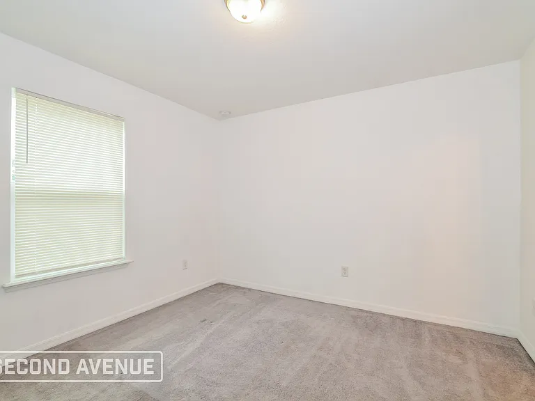 5279 NW 53rd St — Photo 11