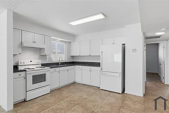 801 N Major Ave #A — Photo 1