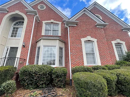 555 Vinings Springs Dr SE Photo 1