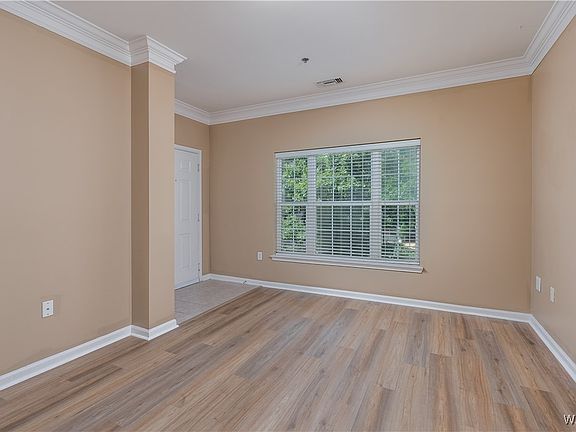 4th image of 303 Helen Keller Blvd APT A202