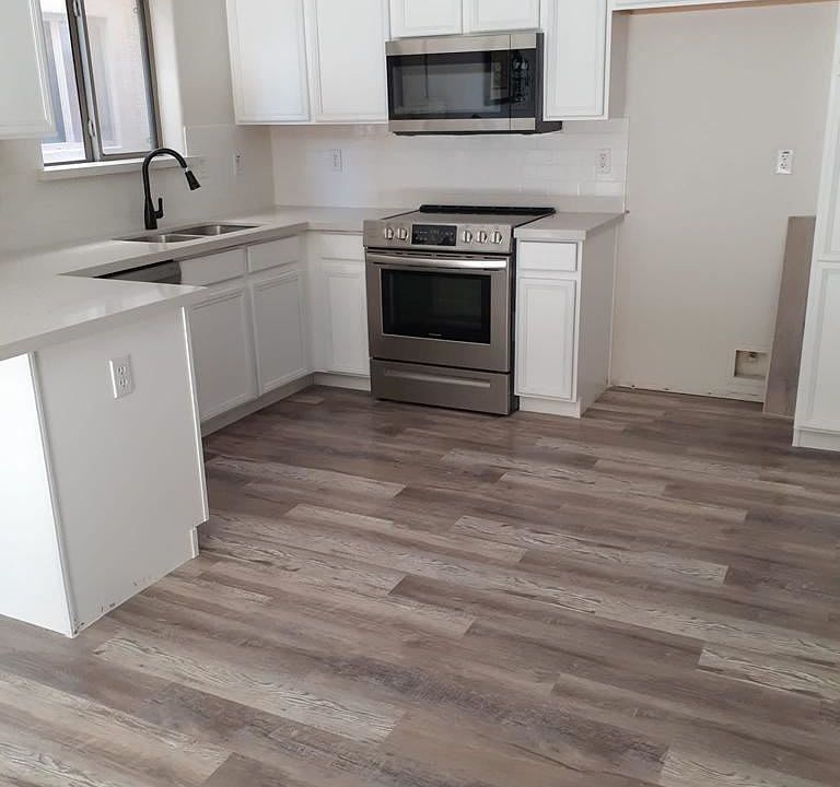 1st image of 2906 E Eberle Ln