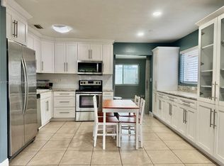 2410 N 59th Ter, Hollywood, FL 33021