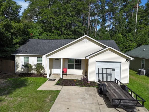 1203 N Young St, Thomasville, GA 31792