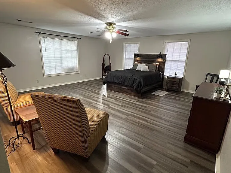 3808 Webster St — Photo 11